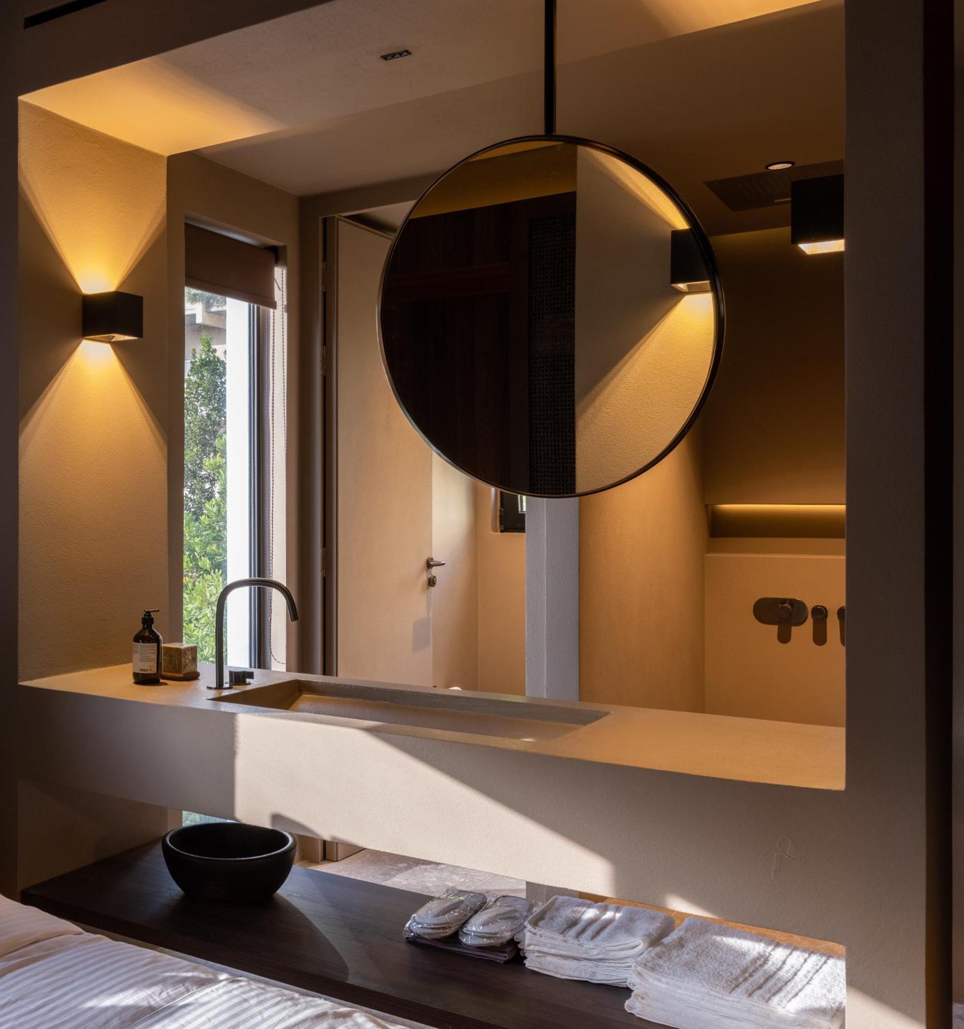 Vouliagmeni Apartments 18 Athens Luaran gambar